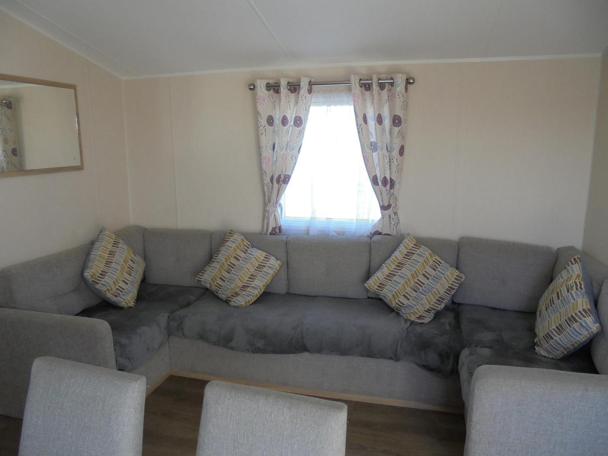 Seaview Linwood Ii 10 Berth, 4 Bedrooms, Heated Holiday home