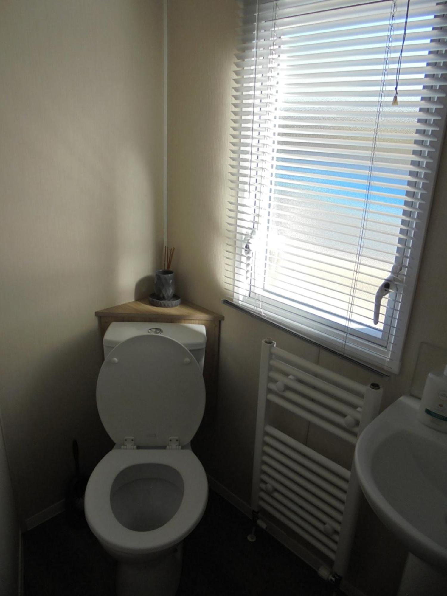 Seaview Linwood Ii 10 Berth, 4 Bedrooms, Heated *